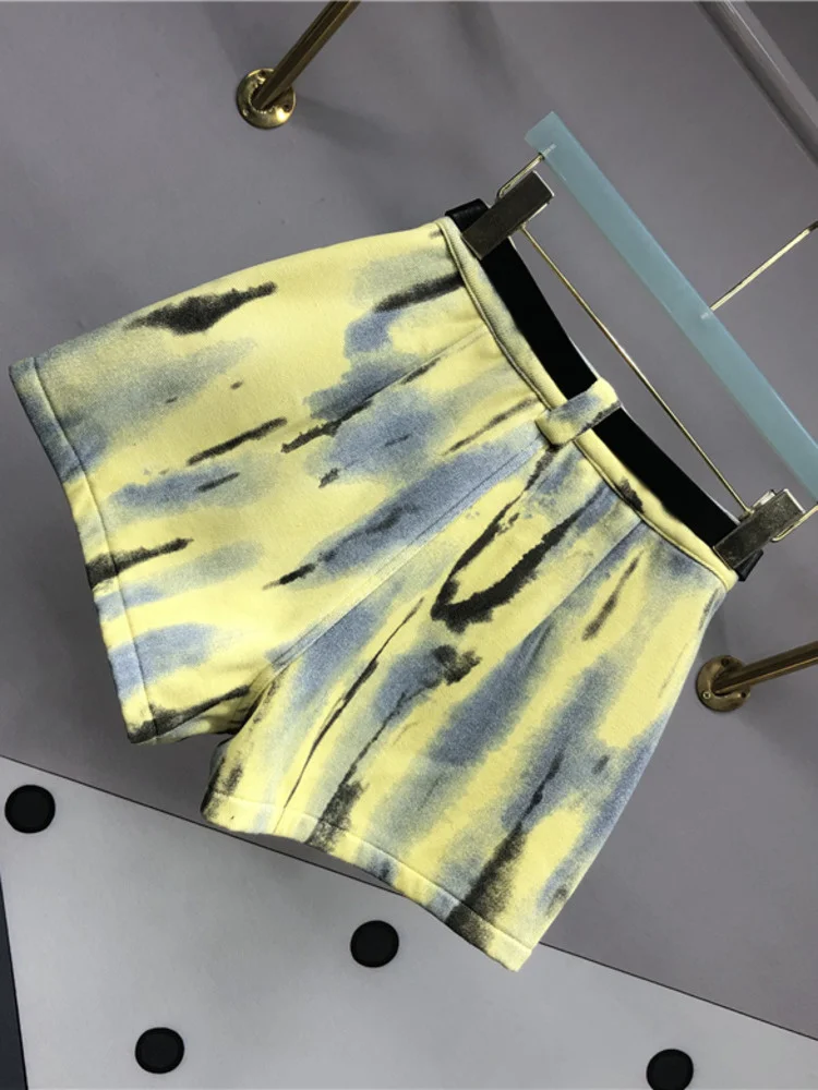 Streetwear Yellow Tie Dye Denim Shorts For Women Fashion Pockets Loose All-match Short Jeans Female 2023 Summer New Trend Y923