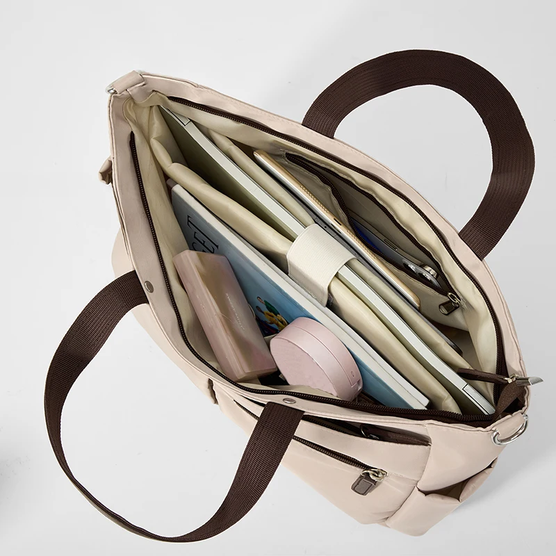 Thumbnail 3 - #2 Trending Laptop Carry Bags Right Now