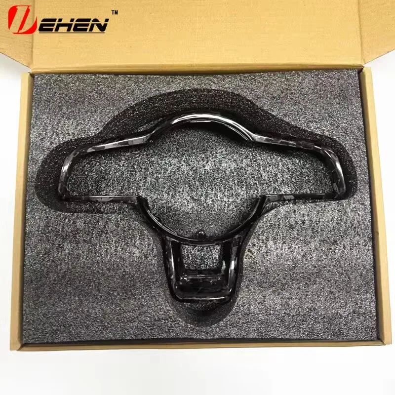 Carbon fiber steering wheel cover is suitable for Volkswagen MK7 GTI R Golf 7 Golf 6 MK7 MK7.5 Passat B8 Scirocco Update Edition