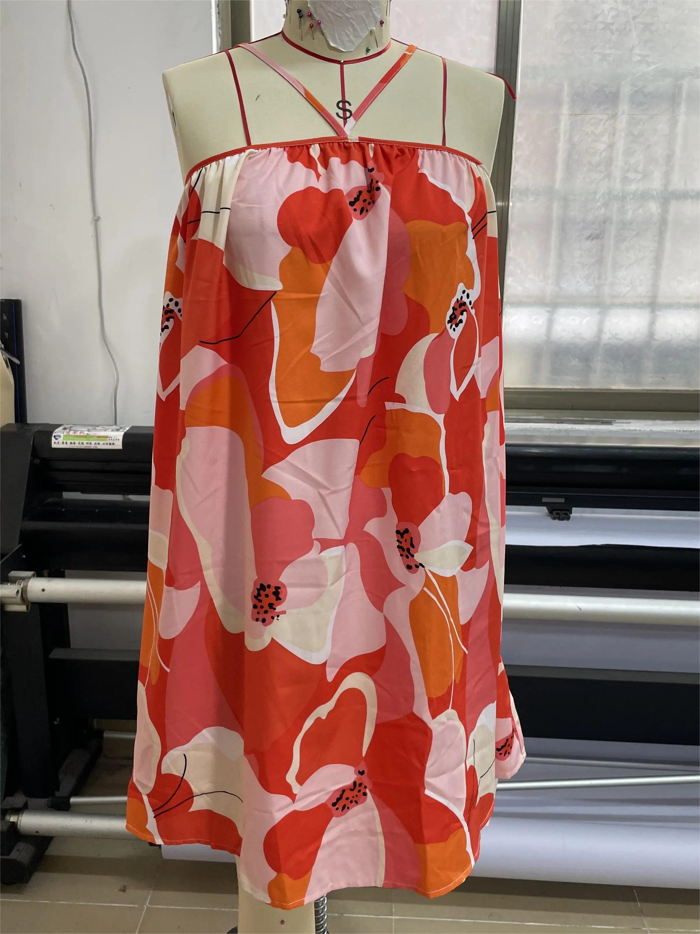Frühling Sommer Neues Cross-Border Ärmelloses Trägerloses Minikleid mit Ganzkörper-Print im Strandurlaub-Stil Damenbekleidung – Detail 8