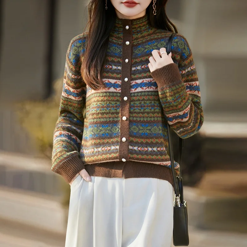 Autumn and Winter 2026 New Retro Raccoon Velvet Seven-needle Thickened Semi-turtleneck Knitted Cardigan Jacquard Loose Top Women