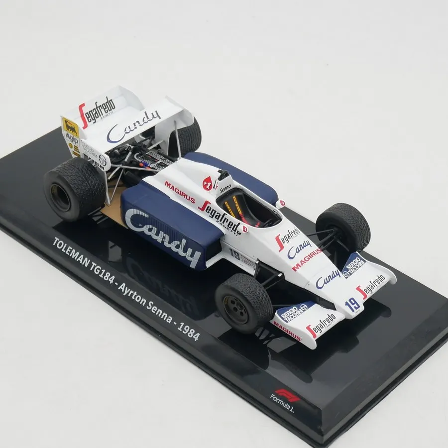 IXO Coche de Carreras de Aleación Fundida a Escala 1:24 TOLEMAN TG184 Ayrton Senna 1984, Modelo Clásico, Regalo para Adultos, Souvenir, Exhibición Estática