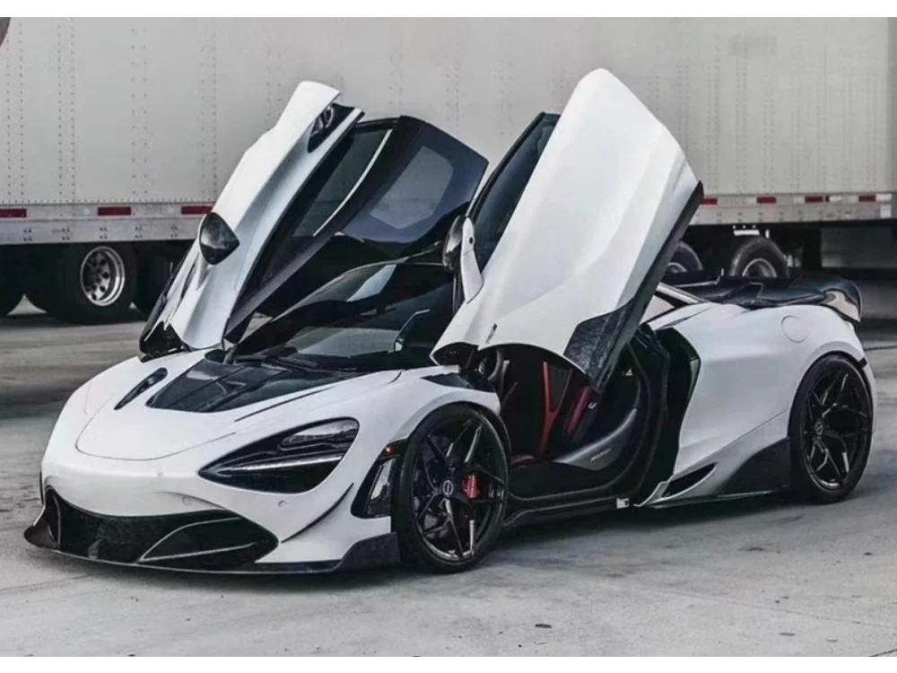 R-style Dry Carbon Fiber Front Lip Rear Diffuser Spoiler Side Skirts Mudguard Roof Vents Body Kit for McLaren 720s Body Kit