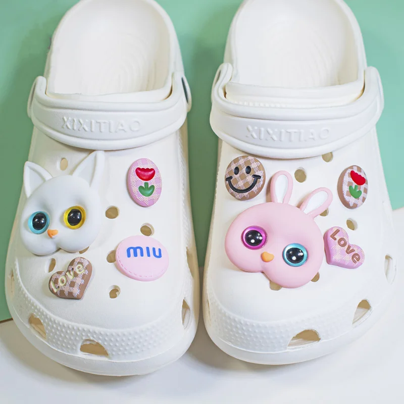 Cute Cartoon Cats Hole Shoes Shoe Charms Accessories Shoe Buckle Lovely Rabbit 3D Shoe Flower DIY Shoes Decorations