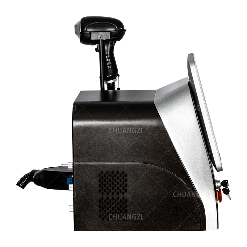 เลเซอร์กําจัดขนเครื่องมืออาชีพ 808 3000W กําจัดขนเลเซอร์กําจัดขนอุปกรณ์สามความยาวคลื่นอุปกรณ์ TITANIUM