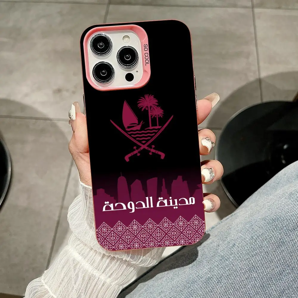Custodia per cellulare con bandiera del Qatar per iPhone 17 16 15 14 13 12 11 X XR XS 8 7 Pro Max Plus Cover rosa traslucida Bel lusso