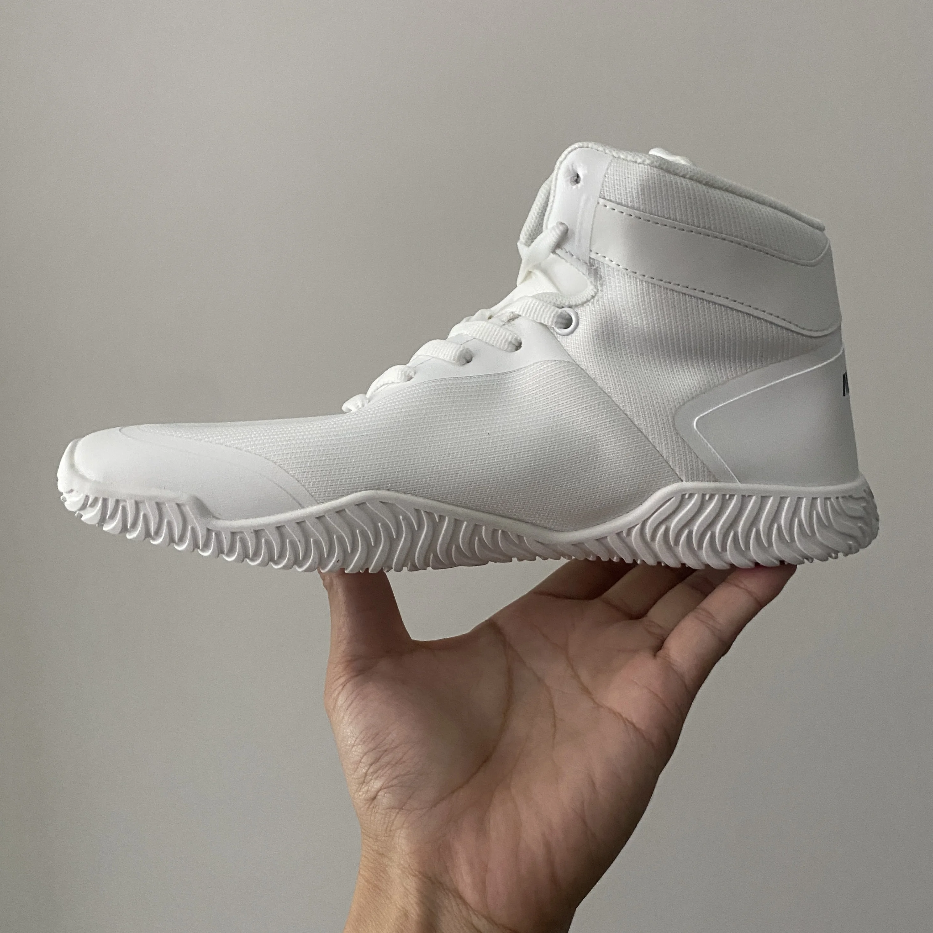 

New Hot Sale Neutral Wear Weightlifting Shoes Weightlifting Squat Shoes Fitness Cross Training Shoes Training Athletic Shoes