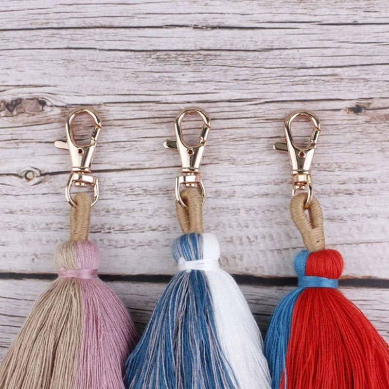 Porte-clés à pompons, pendentif élégant pour voiture, maison accessoires ornement pour sacs, portefeuilles sacs à