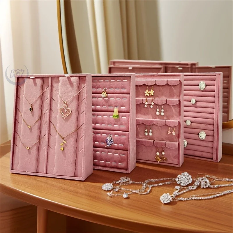 PGY Pink Velvet Jewelry Display Props Stand Elegant Ring & Earring Organizer Soft Fabric Lining Jewelry Bracelet Display Rack