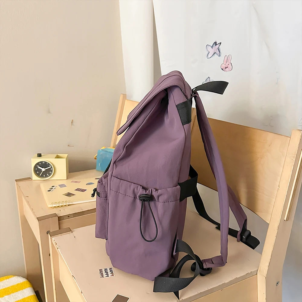 Outdoor Style Women's Large Capacity Drawstring Backpack for Casual Commuting and Lightweight School Use