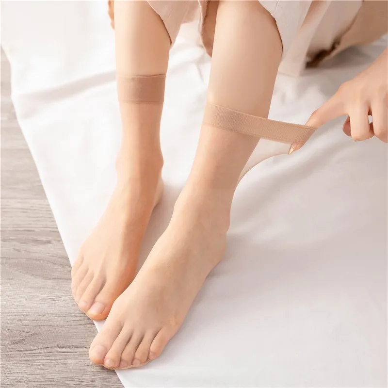 Spring Summer Women's Ultra-Thin 5D Crystal Silk Stockings Anti-Catch Sweat Absorbent Non-Slip See-Through Ice Silk Toe Trans...