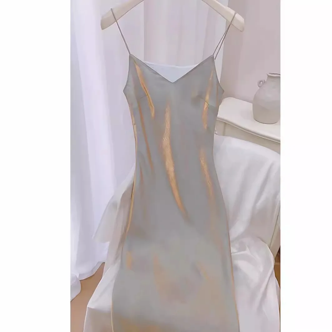 الراقية ضوء القمر ميلودي فستان على الطراز الفرنسي مع خطوط ناعمة معلقة حزام تنورة الخامس الرقبة فستان تنورة ذيل السمكة