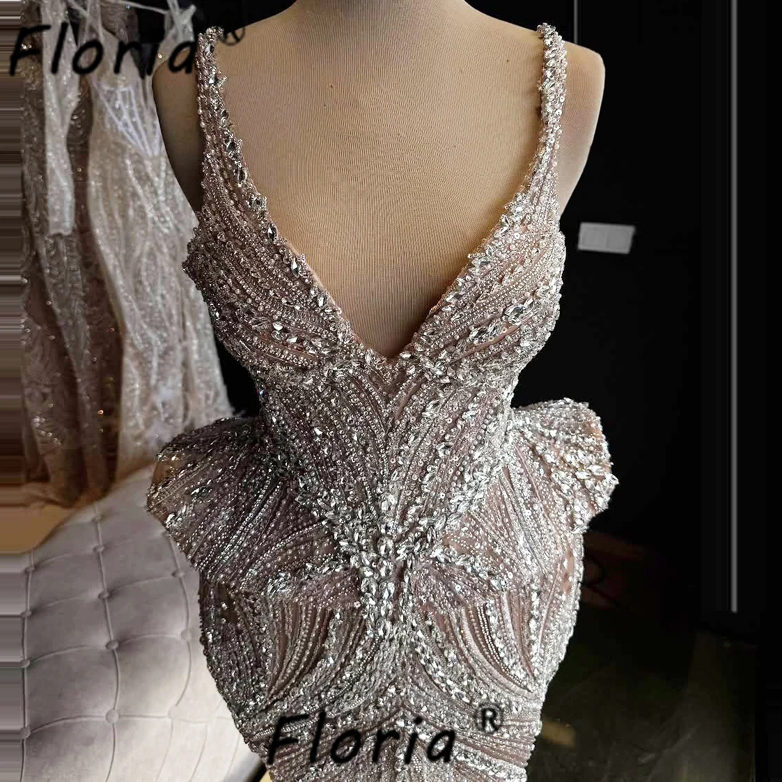 Luxury Heavy Beads Mermaid Prom Dress Couture Pearls Crystal V Neck Wedding Engagement Gowns vestidos de fiesta elegantes 2025