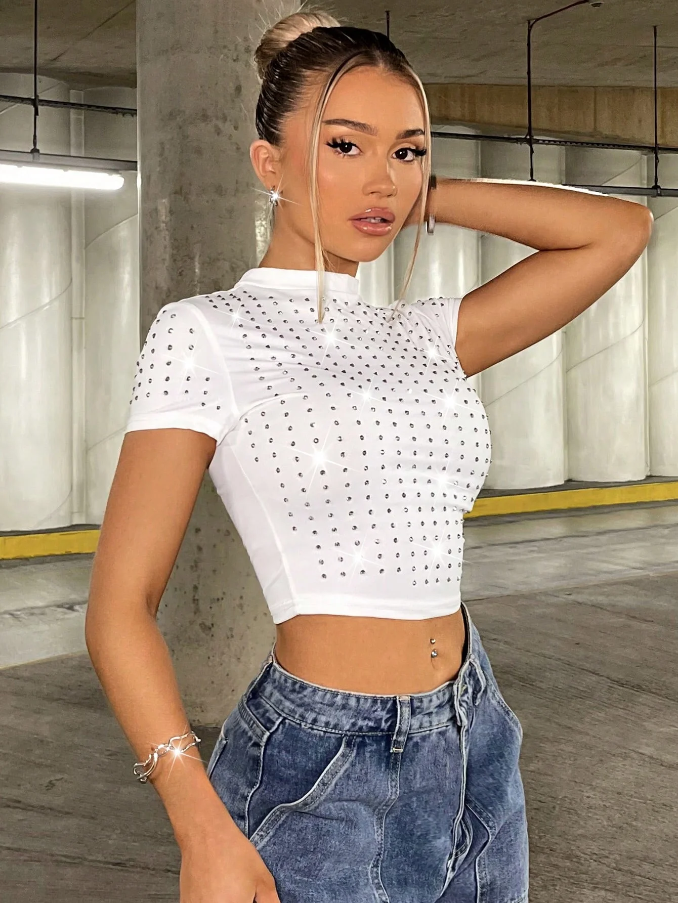 

Spring/Summer Short T-shirt for Women round Neck Country Music Festival Tight Pressed Drill Top for Ladies