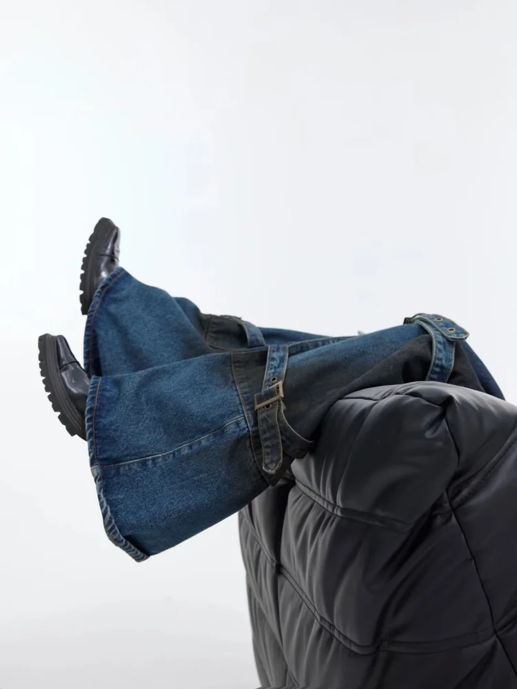2026 Dark Y2K Streetwear Jeans mit Riemen-Design, Blaue Baggy Flare Jeans für Herren, Hip-Hop Punk Gothic Denim-Hosen, Vaqueros – Detail 15