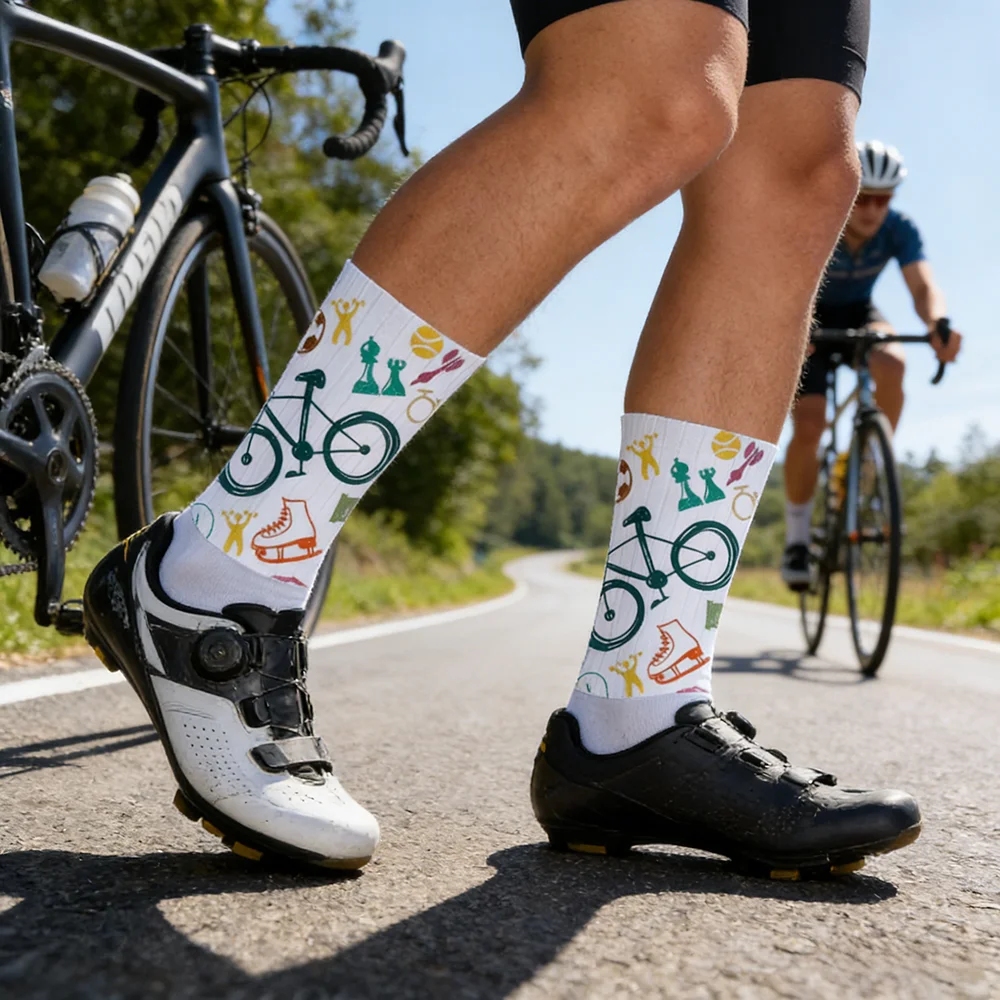 

2026 Unisex Summer Aero Bike Team Cycling Socks with Silica Gel Breathable pro Racing Sports Socks for Men And Women