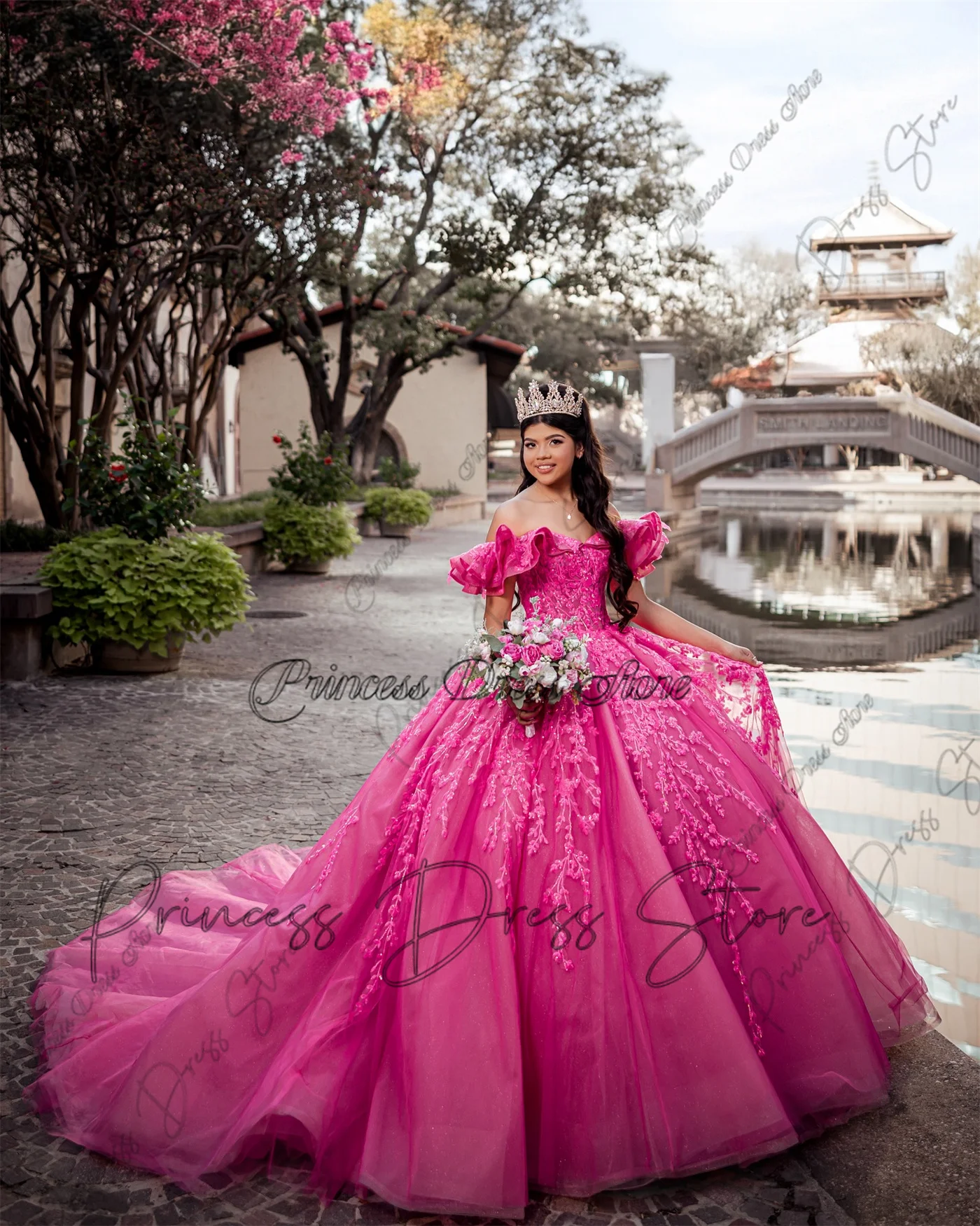 بريق الترتر زين الأميرة فساتين Quinceanera الخرز الحلو 16th فستان حفلة موسيقية 15th عيد ميلاد ثوب زفاف مخصص