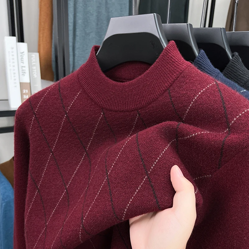 Man Luxury Autumn Winter New Long Sleeves Knitwear Mock Neck Fleece-Lined Thickened Jacquard Tops Korean-Style Leisure Mens Wear