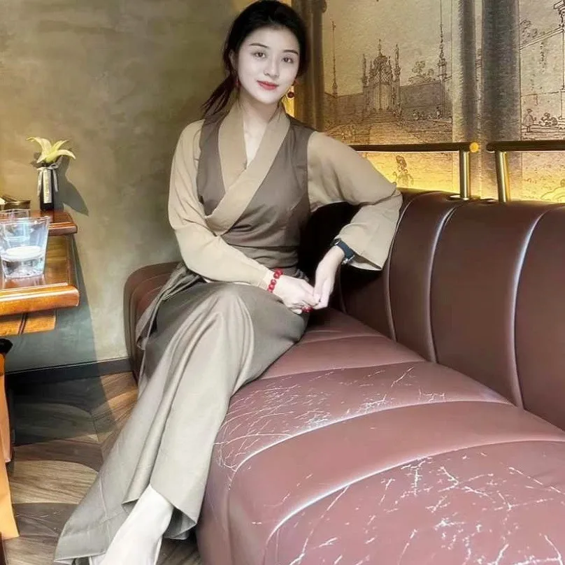 Long Sleeves Fashionable Tibetan Clothes Classic Lady's Cultural Robe Ethnic Clothing Women Traditional Guozhuang Dance Dress