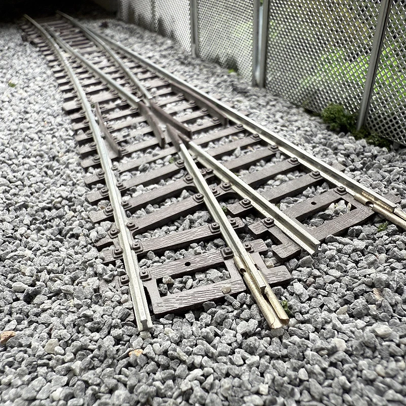 2個 1/87 HOスケール 電化線路 メタル製 鉄道模型 砂場レイアウト用