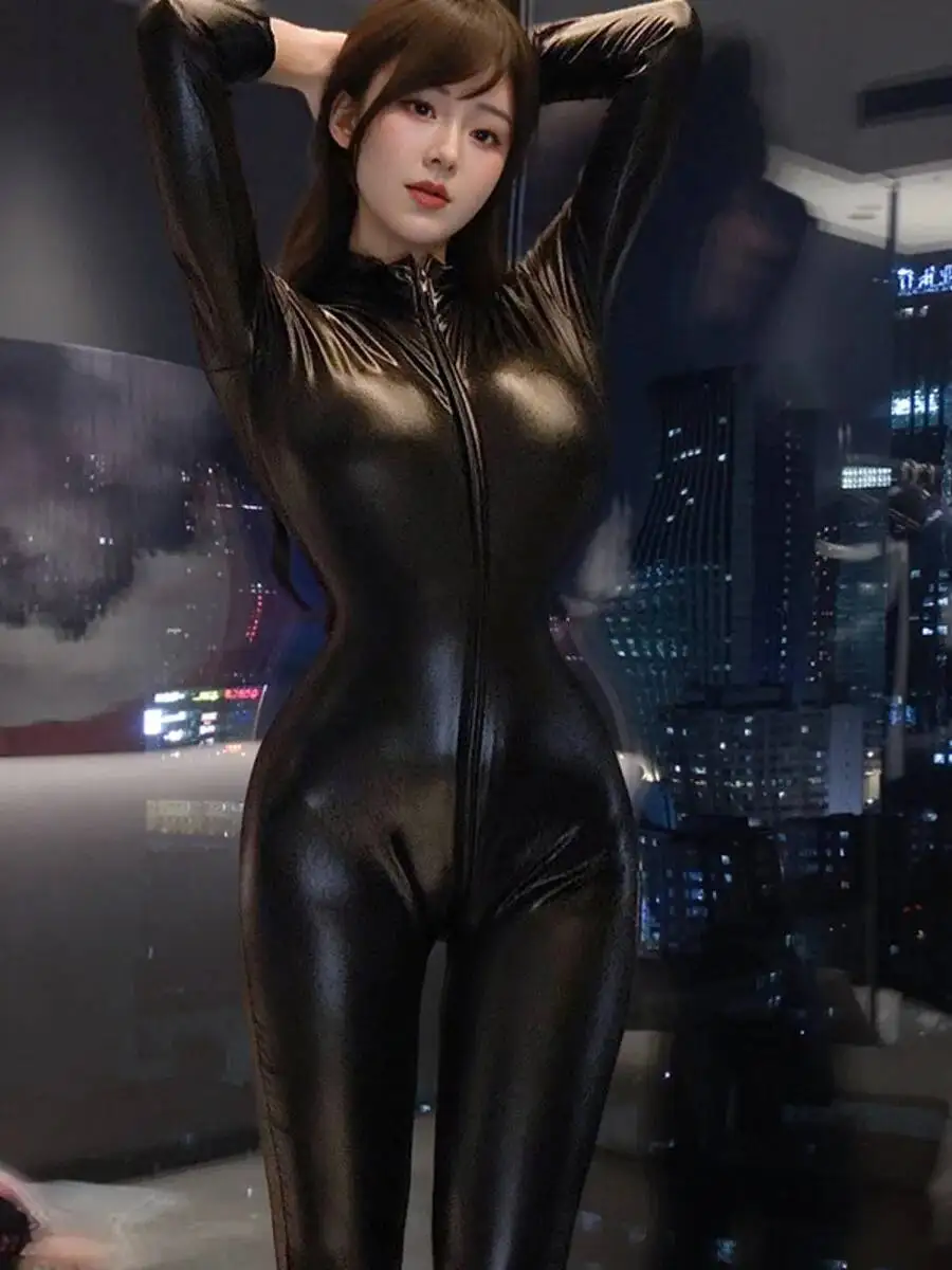 

Сексуальная униформа для ночного клуба, женский комбинезон, брюки из лакированной кожи с открытой промежностью на молнии, женский комбинезон из искусственной кожи, очаровательные брюки OM10