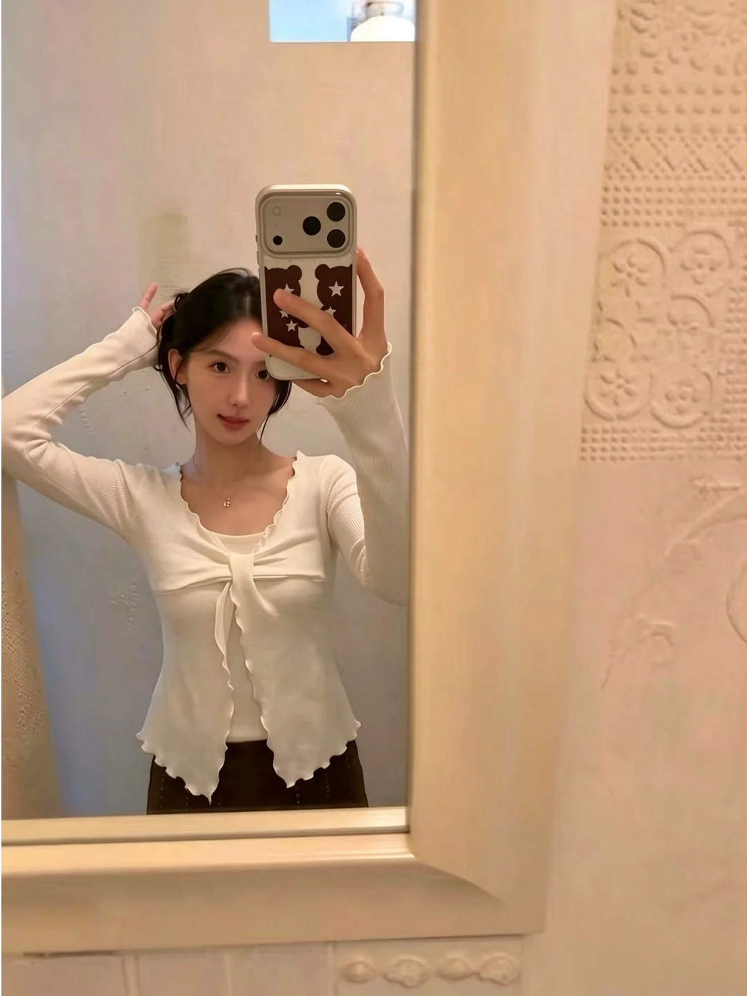 White Long Sleeve T-Shirt Women's Slim Fit Base Shirt Korean Design Sense Top Wood Grain  Binding Design Casual Style