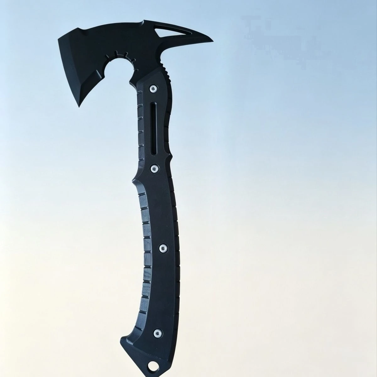 Blunt Edge Cosplay Tomahawk Axe Prop 3D Toy Simulation Axe for Character Show Performance Party Costume Accessory for Collection