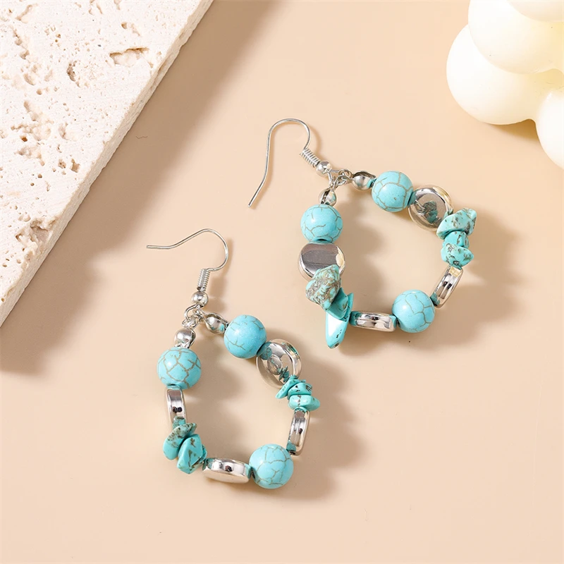 Modische, handgefertigte Ohrringe mit türkisfarbenen Perlen, ideal für Damen und Mädchen, als Schmuck für Partys und Festivals, ein tolles Geschenk. – Detail 8