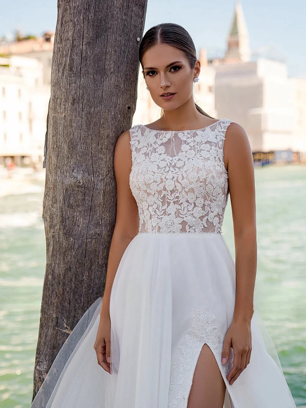 Boho Slit Bride Vestidos De Novia O Neck Sleeveless See Through Customized Lace Wedding Dresses Appliques Vestido De Noiva image 3
