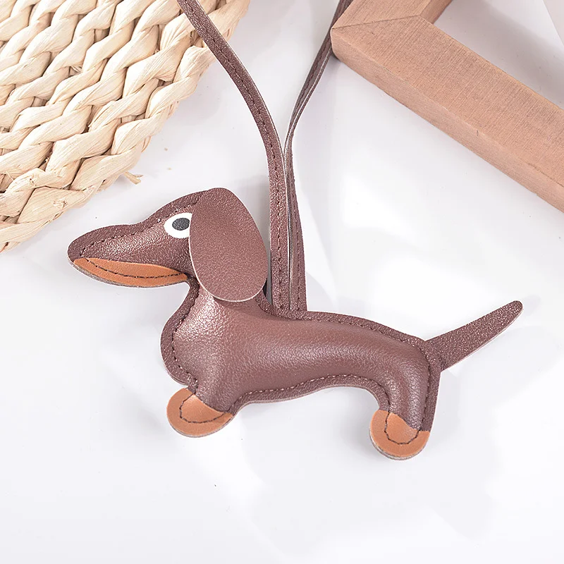 Fashion PU Leather Dachshund Bag Pendant Cute Puppy Key Chain for Women Colorful Standard Dachshund Dog Car Keychain Accessories