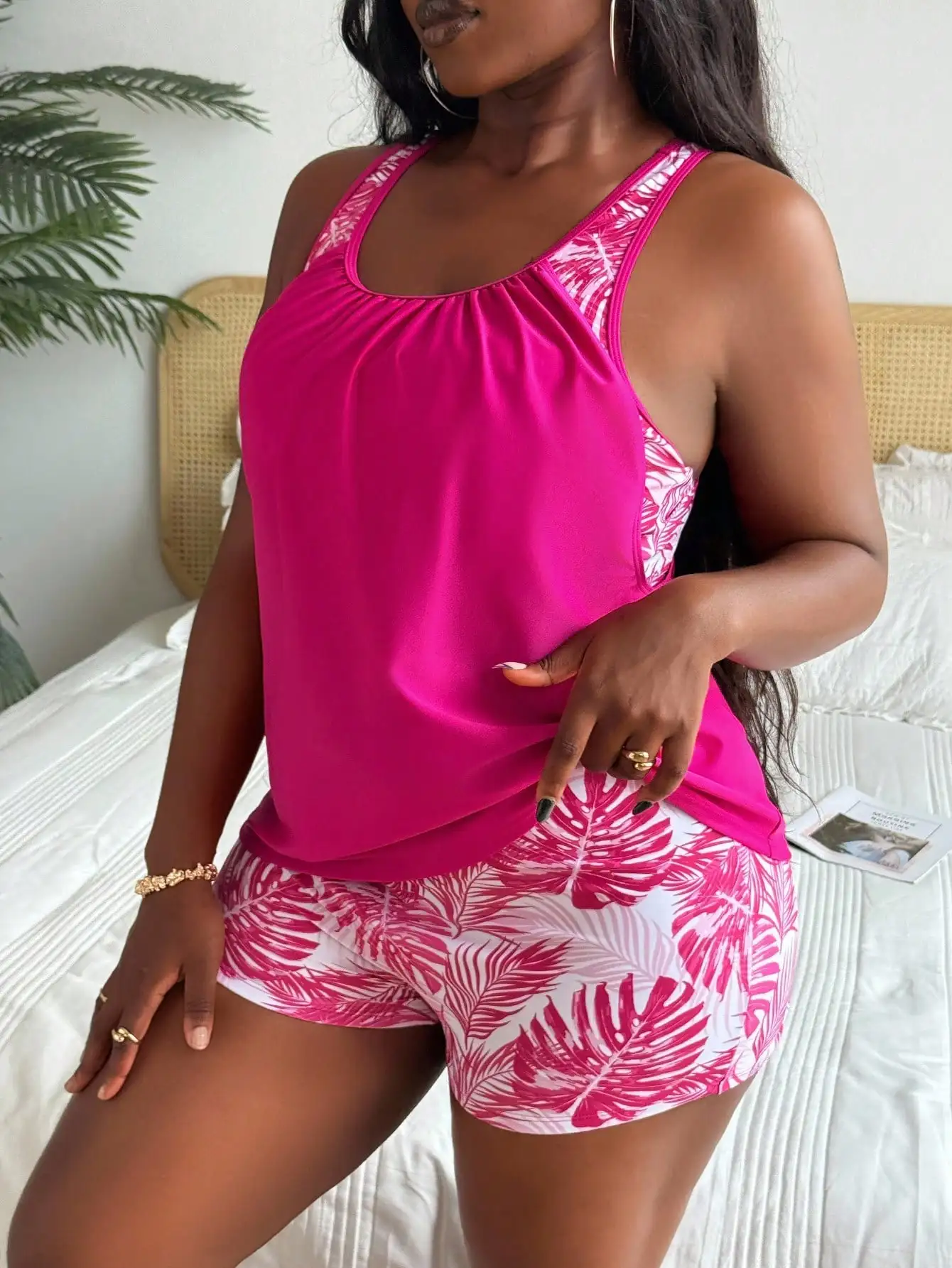 Plus Size Women Tropical Print Tankini Swimsuit Set For Beach Vacation