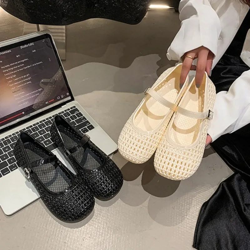 Summer Women's Sandals Breathable Non-slip Flat Shoes Women's Hollow Mesh Flats Buckle Soft Sole Casual Daily Shoes for Woman