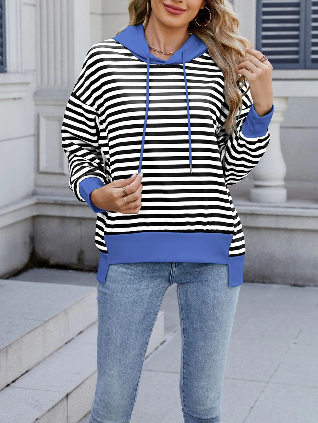 سترة نسائية بغطاء للرأس بأكمام طويلة للخريف والشتاء مخططة برباط وجيب أمامي كاجوال أساسي بقلنسوة #3