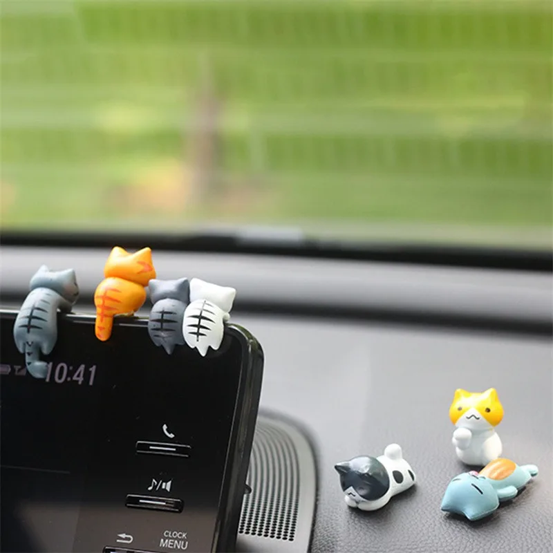 6PCS Adorable Mini Cat Ornament for Car Interior – Durable Dashboard & Rearview Mirror Decor, Versatile Auto Accessory