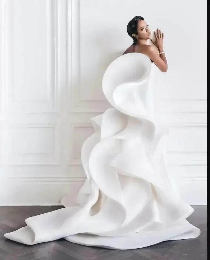 Customized Pretty Strapless Satin Mermaid Wedding Dresses Sweep Train Ruffles Back Vestidos De Noivas 2023 Bridal Gowns
