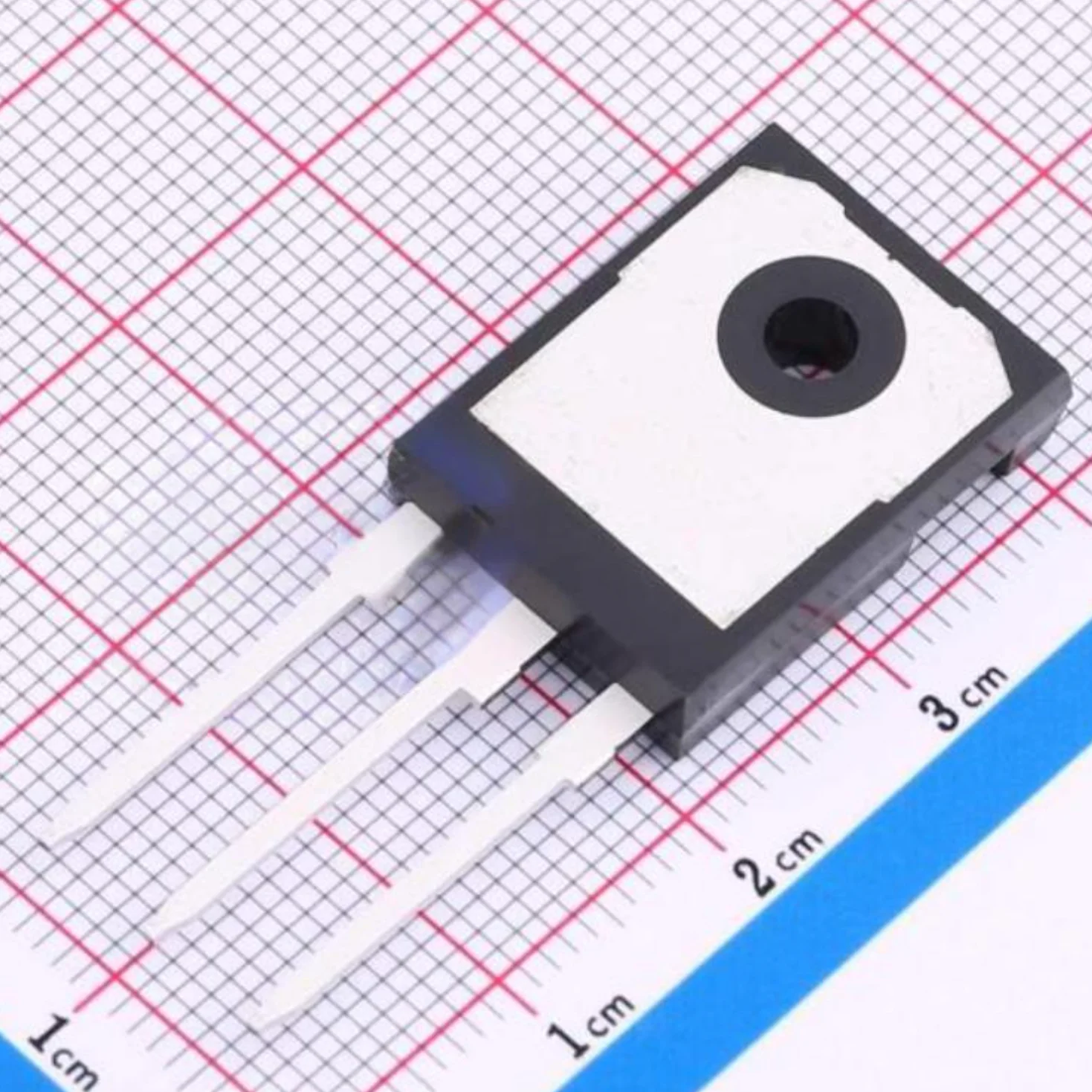 1PCS 12M1H350 PG-TO-247AC-3 NEW Original CoolSiC™ 1200V SiC Trench Silicon Carbide MOSFET 1.2KV 4.7A 60W IMW120R350M1HXKSA1