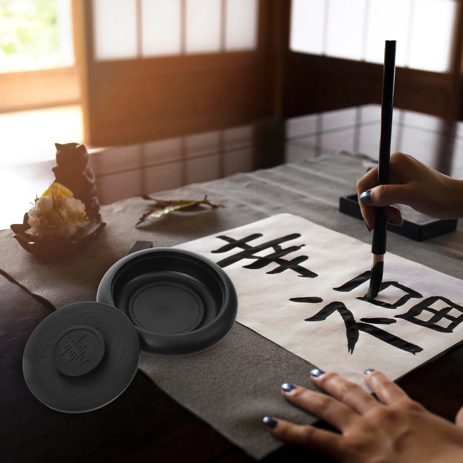 

1pcs Ancient Horse Inkstone 4 Inch Lidded Calligraphy Inkslab for Drawing Writing Students Teachers Art Supplies Easy to Carry