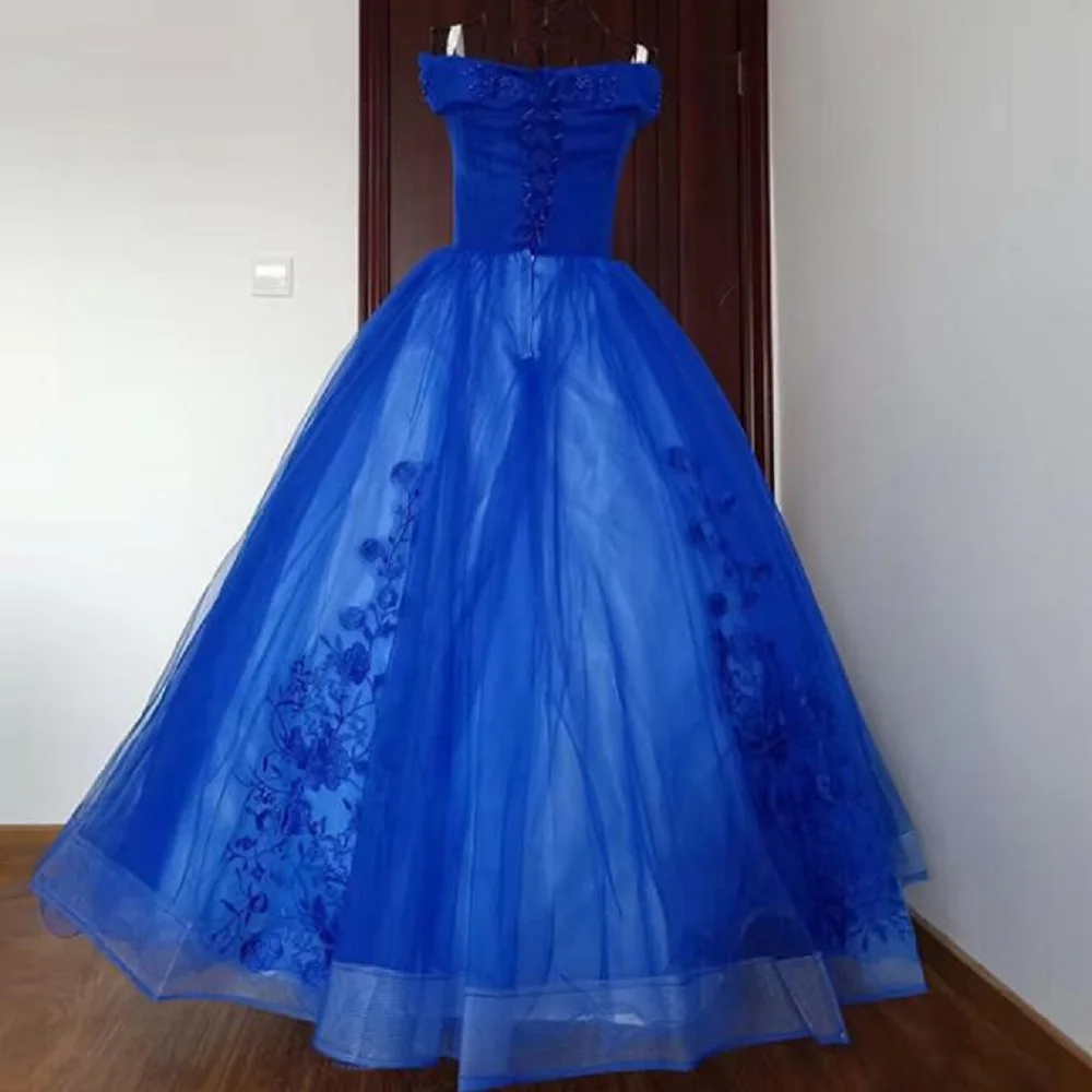 4034 Quinceanera Dresses Sweet Party Prom Dress Luxury Lace Off Shoulder Ball Gown 16 Colors Vestidos Plus Size