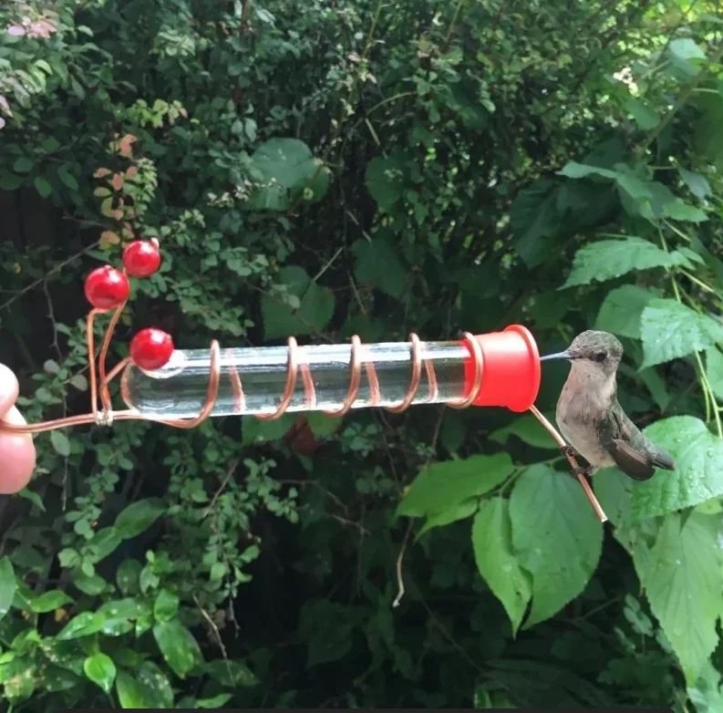 1pc Vertical Bird Feeder Anti Squirrel and Hummingbird Feeder  Art Metal Flower Rack Outdoor Garden Yard Decoration