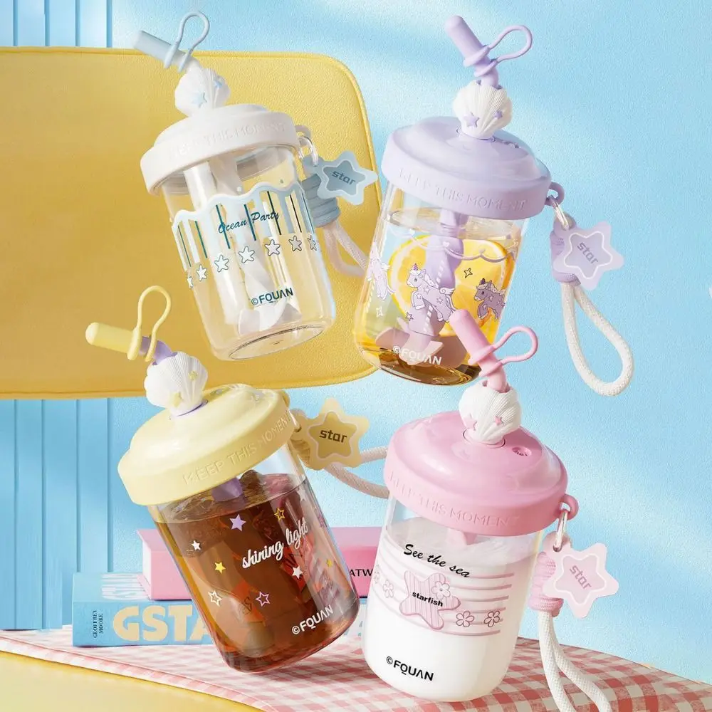 580ML Straw Water Bottles Straw Dust Cap High-capacity Whey Protein Shaker Bottle Portable Handle Leak-proof Drinking Cup