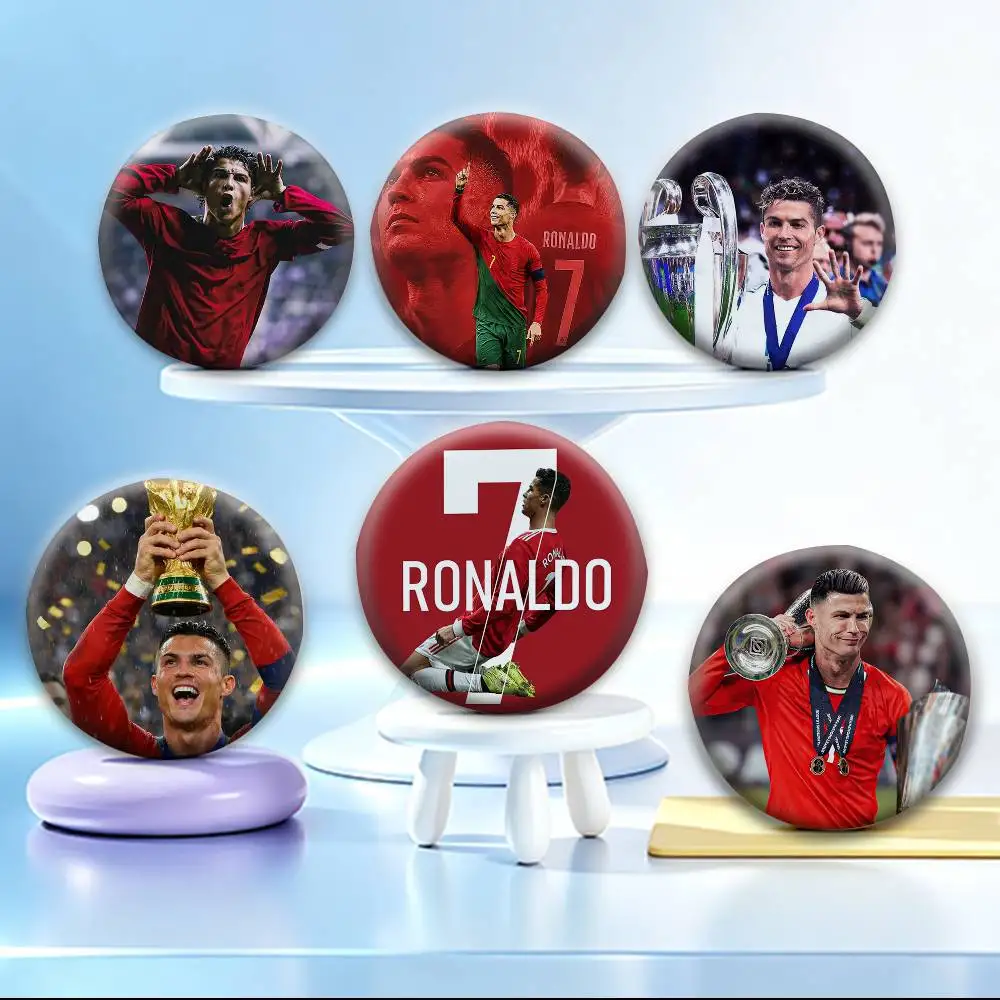 F-Famous football players C-CR7   Badges Creative Tinplate Button PinsBrooch Badge Clothes Backpack