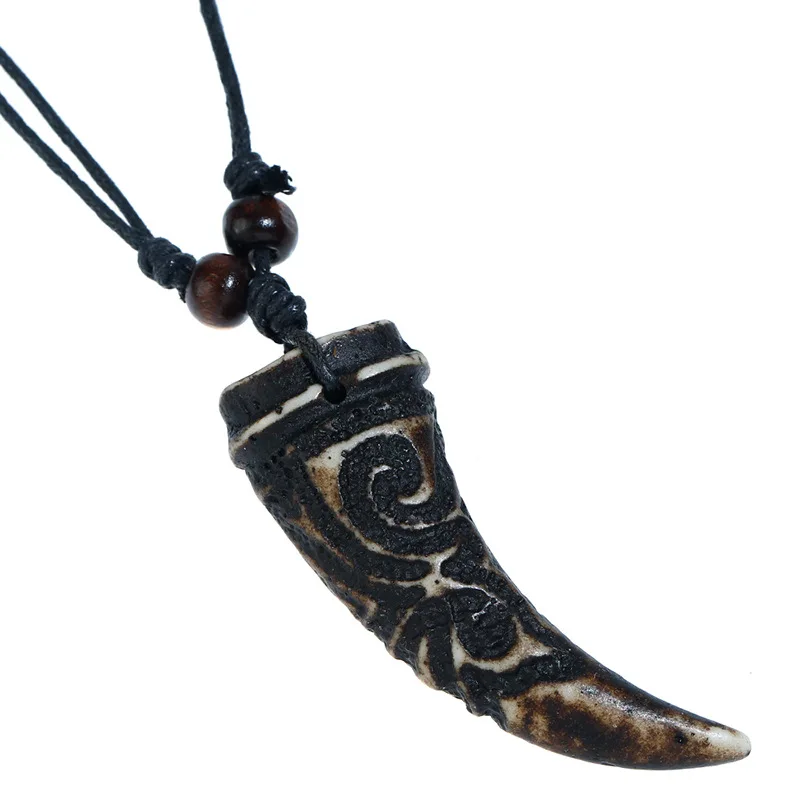 1 Piece Men Vintage Resin Wolf Teeth Pendant Necklace Wax Thread Rope Necklace for Men Punk Jewelry