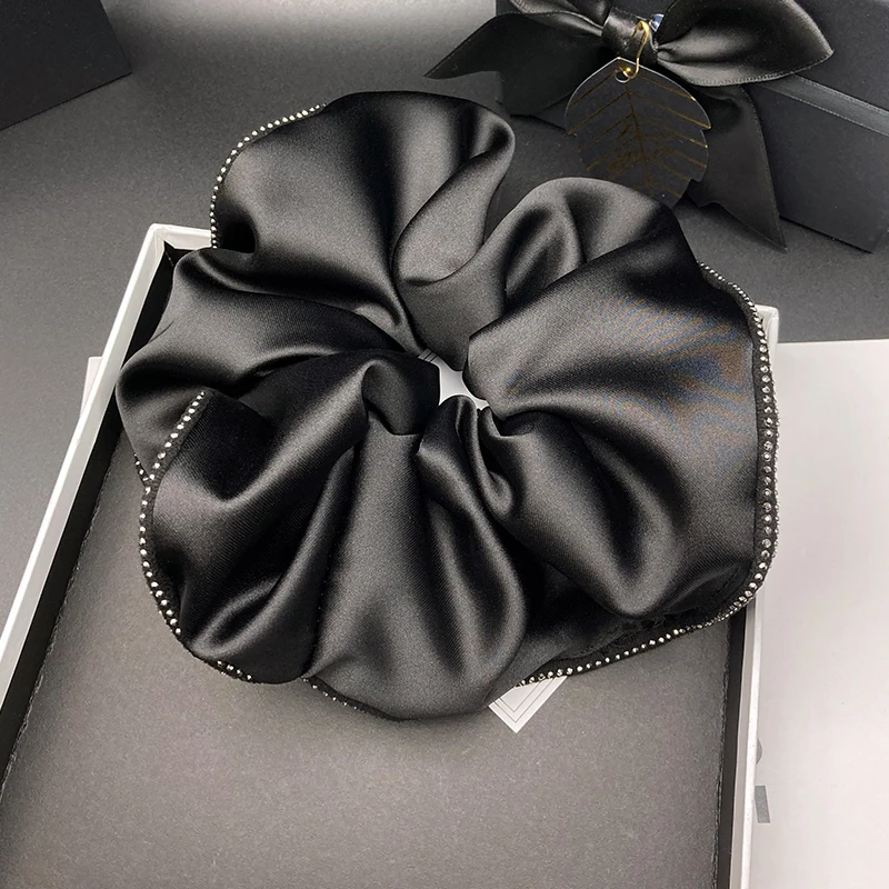 Modisches Temperament, Strass-Haarkreis, großer Haarkreis, Damen-Stirnband, neues High-End-Modell, schlicht und – Detail 5