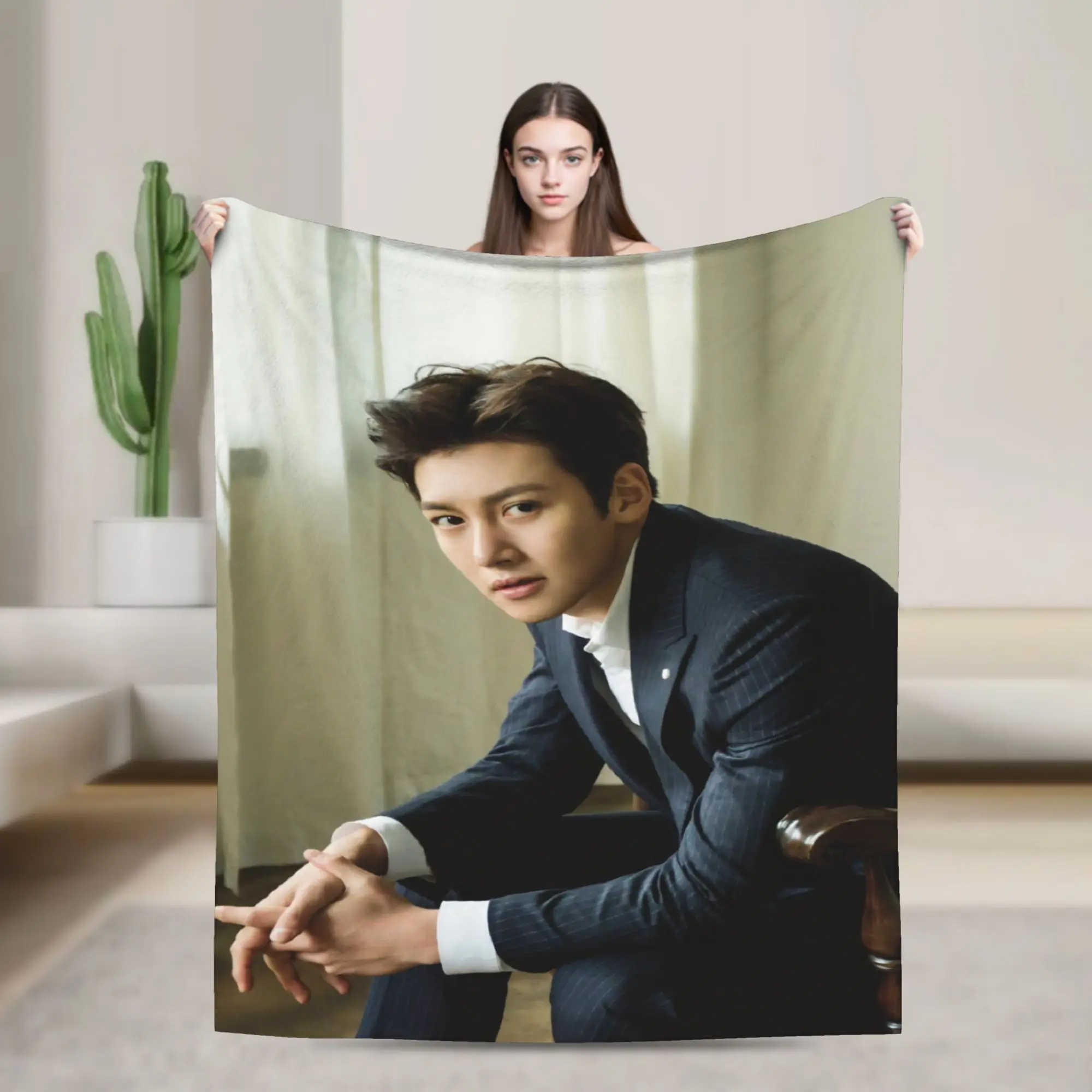 Ji Chang-Wook Throw Blanket for Couch  Soft Cozy Plush Blanket 50x60 Inches Multiple Sizes Bedspreads for All Seasons