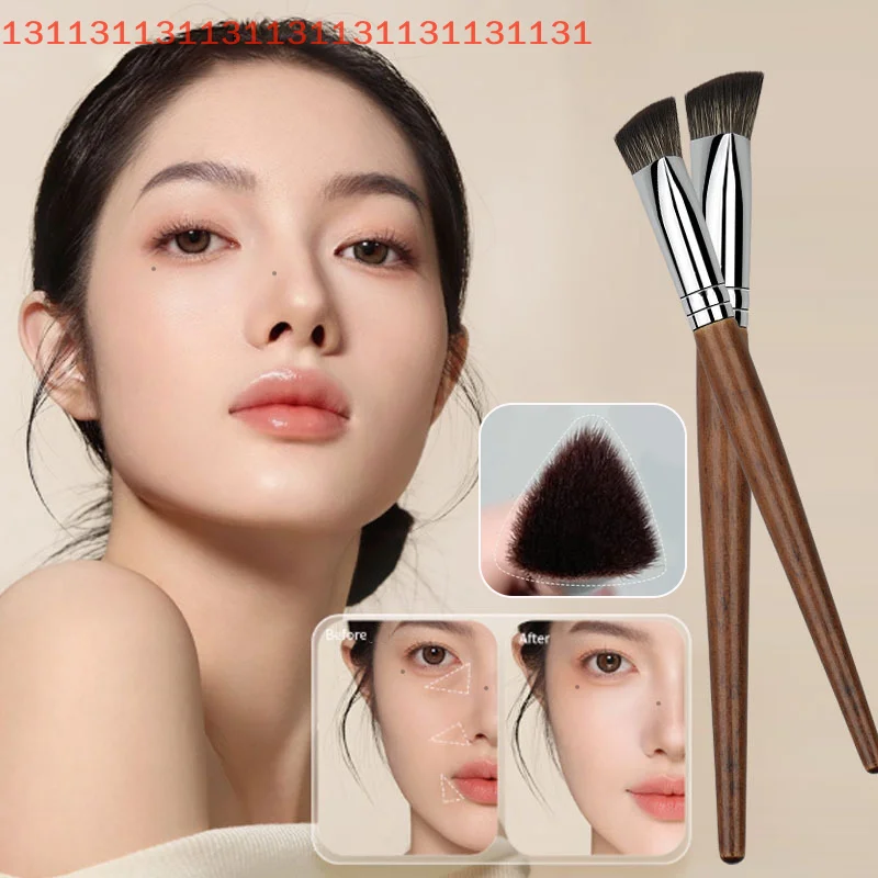 فرشاة كريم أساس كونسيلر بمقبض خشبي ممتاز، أداة مكياج كثيفة على شكل مثلث لتطبيق العين الخالية من العيوب #4