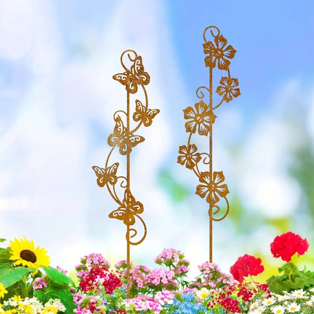 2Pc Iron Flower and Butterfly Decoration Ground Insert, Outdoor Decoration, Modern Country Style with Flower and Butterfly Pattern, Courtyard, Fence, Terrace, Garden, Flower Pot Decoration, Suitable for Any Holiday Gardening Decoration