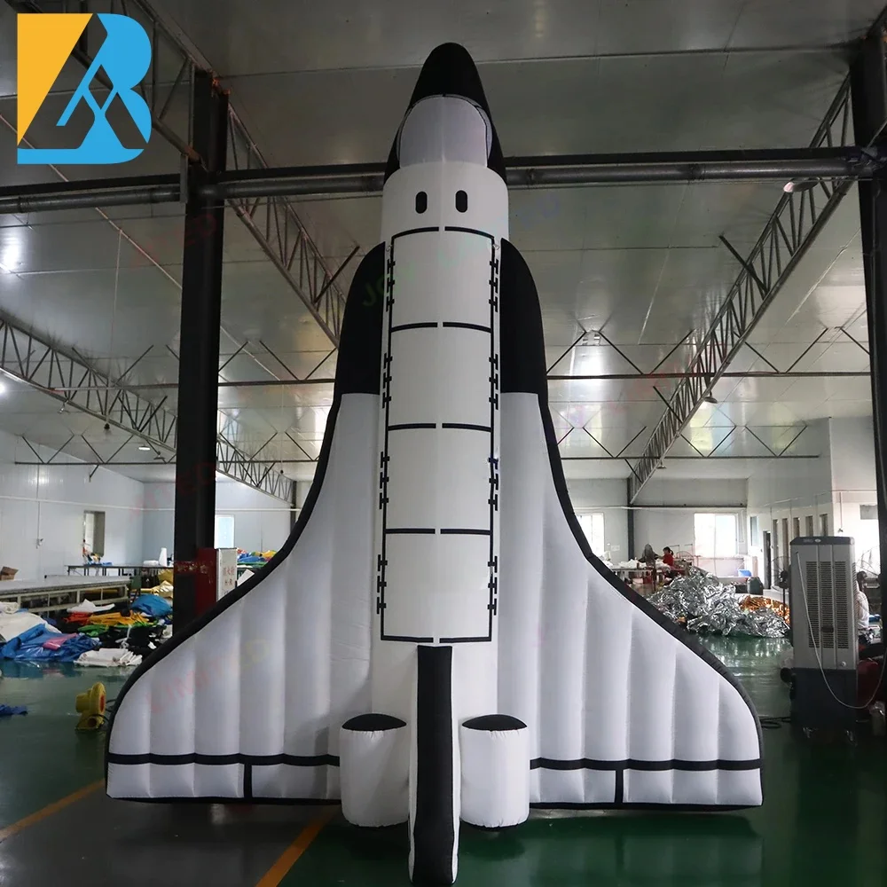 

Custom Inflatable Spacecraft Giant Blow up Space Ship for Movie Night Decor Toys