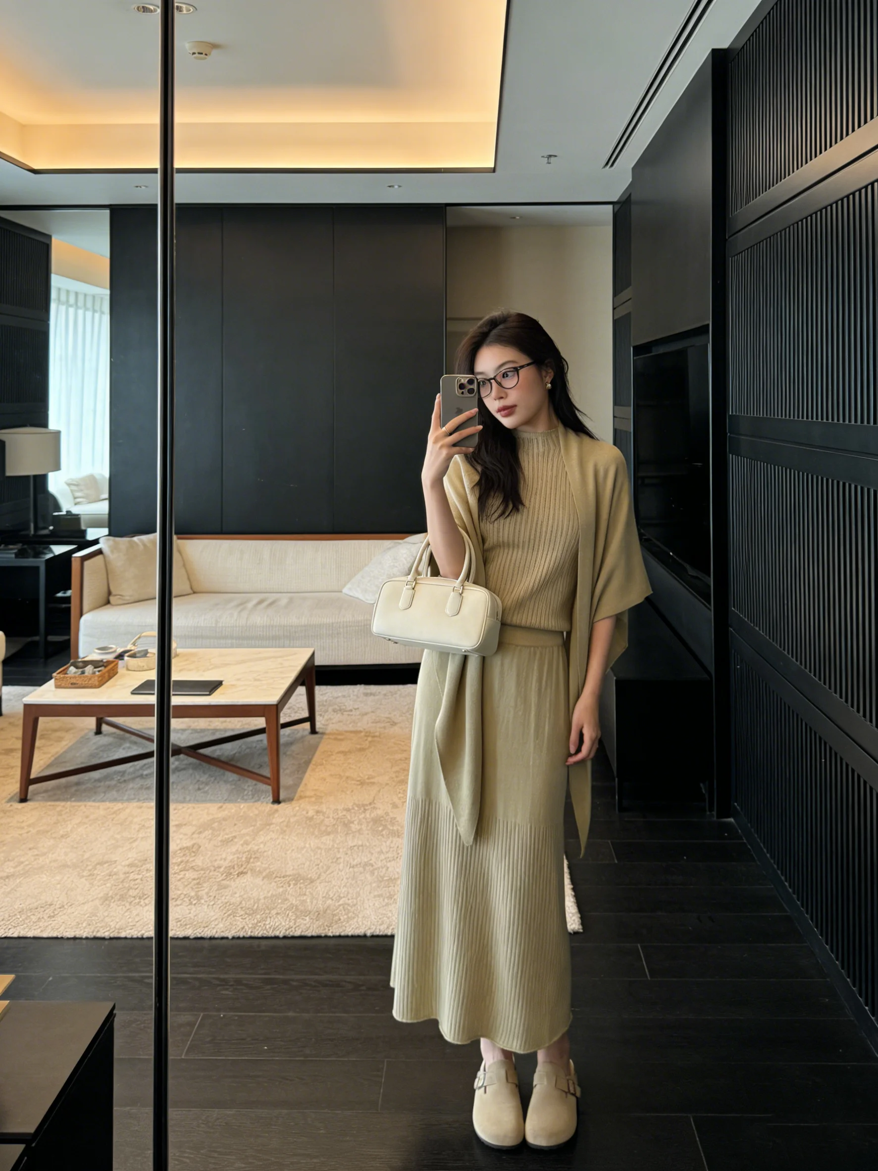 

Korean Style Women's Knitted Set Early Spring New Shoulder Wrap Vest Skirt Gentle Wind Three-Piece Set Breathable Casual