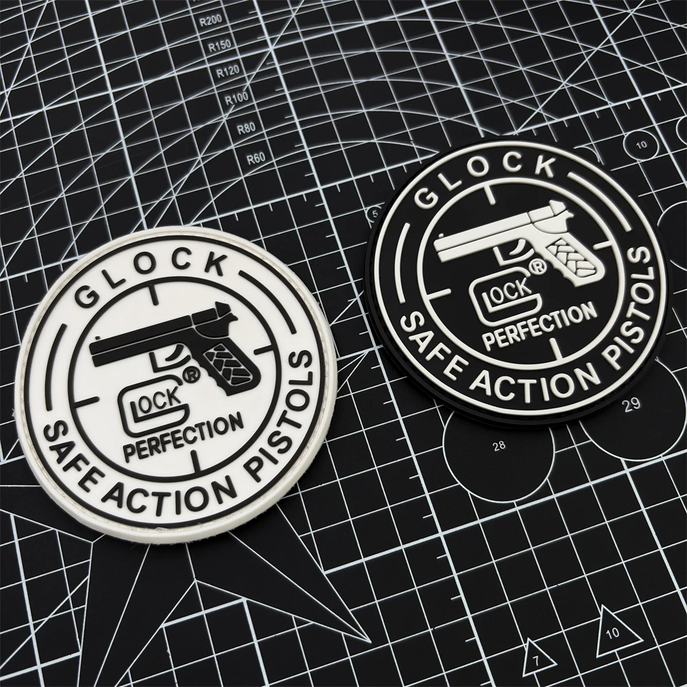 

One Pattern Pvc Material Sticker Patch Soft Rubber, Glow-In-The-Dark Effect, Hook and Loop Tactical Morale Badge - Patch - Multi-Color, Perfect for Armbands, Backpacks, and Clothing Embroidery Patches