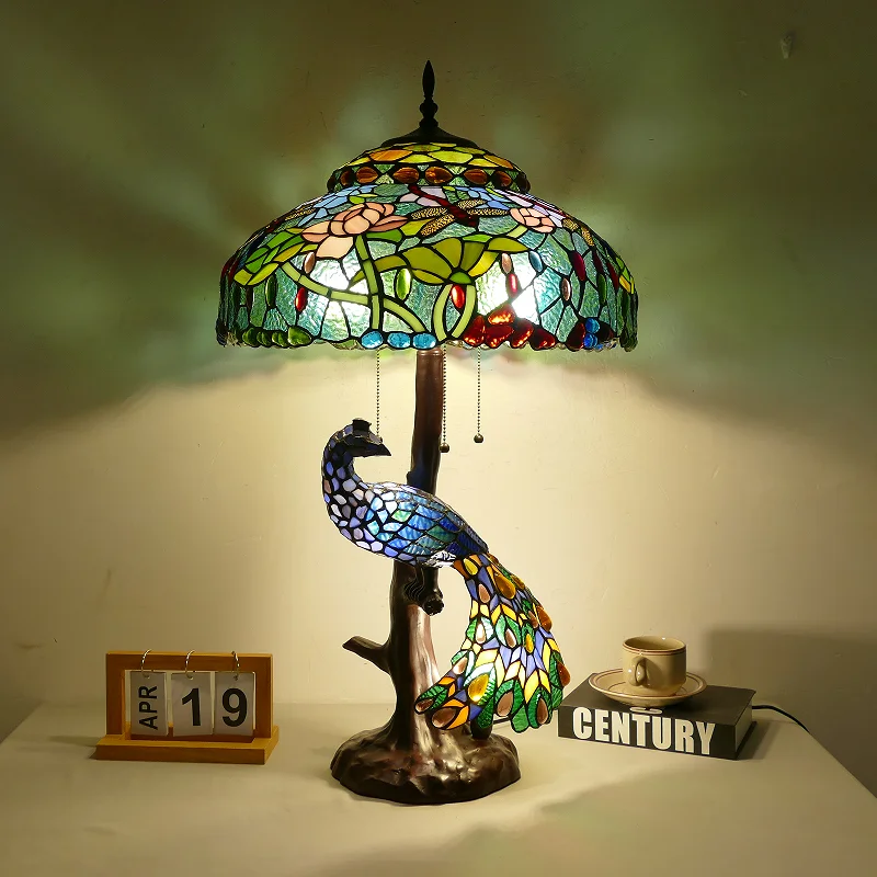 American retro nostalgic pastoral lamps European decoration bedside living room villa dining room creative romantic peacock tabl